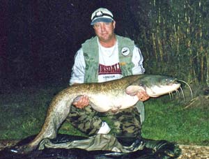 Mark Satchwell 44lb 8oz Horseshoe Lake, Lakemore Country Park