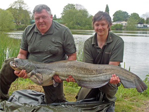 Roy Richardson 43lb 6oz Woody's Lake